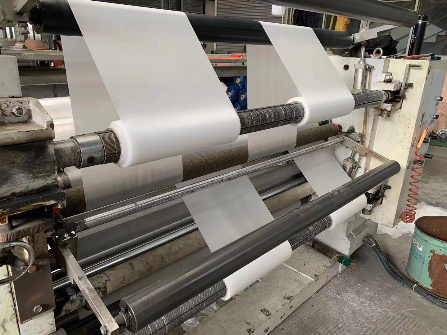 El rendimiento de la película de poliéter TPU